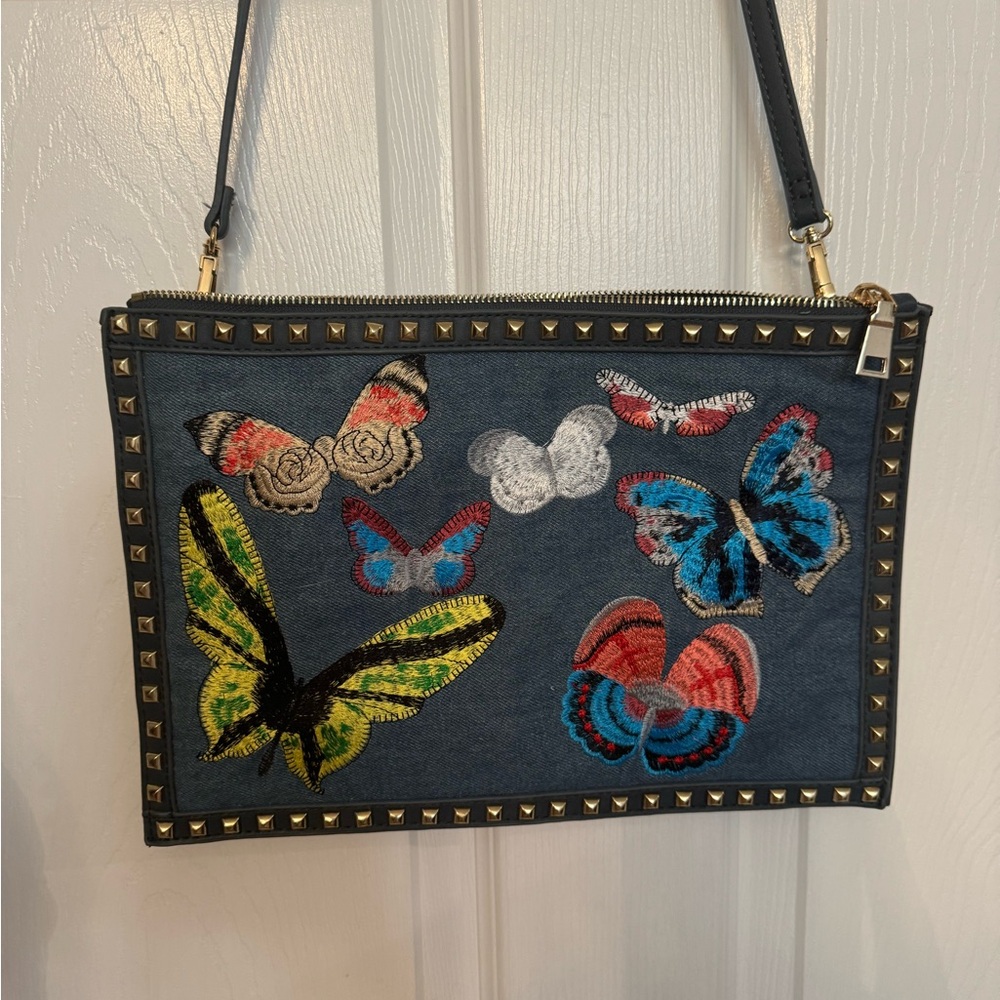 Dolfin purse